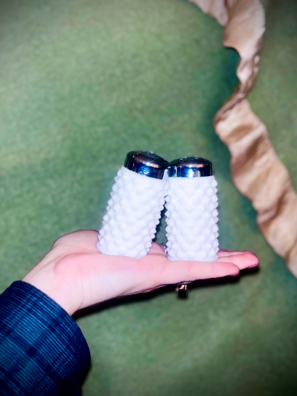 Vtg 1960s MCM Fenton Hobnail Milk Glass Salt and Pepper Shaker Set